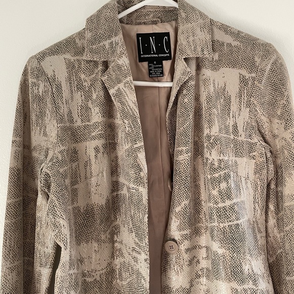 Inc jacket - Picture 2 of 2